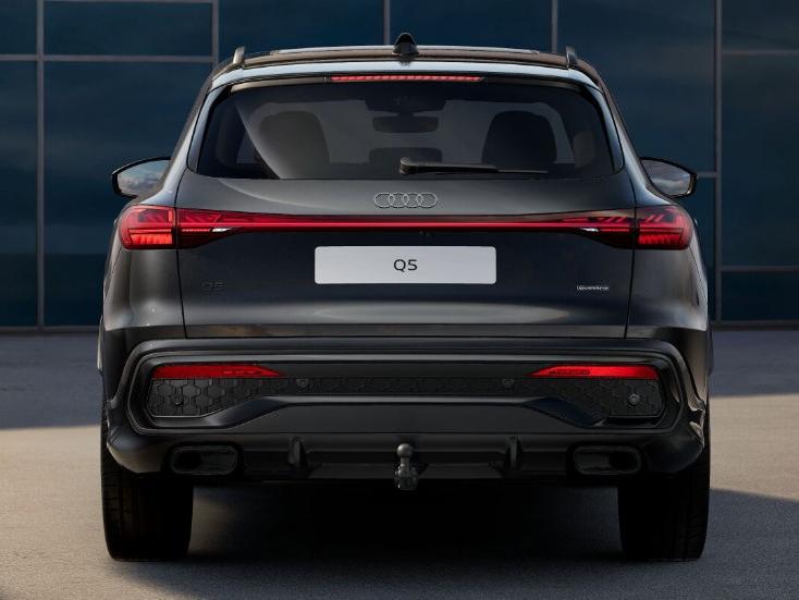 Audi Q5 S edition Competition e-hybrid 270 kW / 367 PK - Afbeelding 4