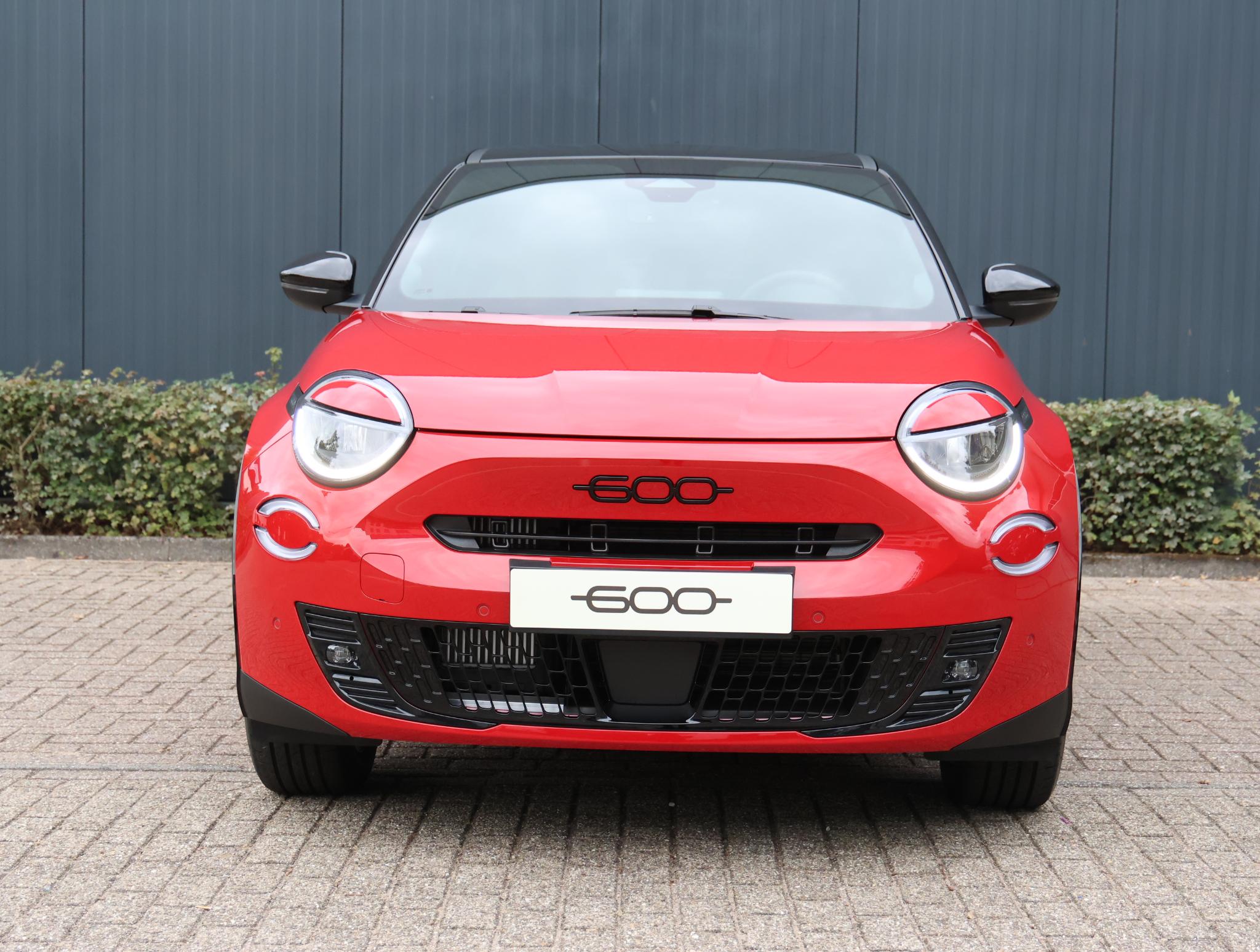Fiat 600 1.2 Hybrid Sport - Afbeelding 2