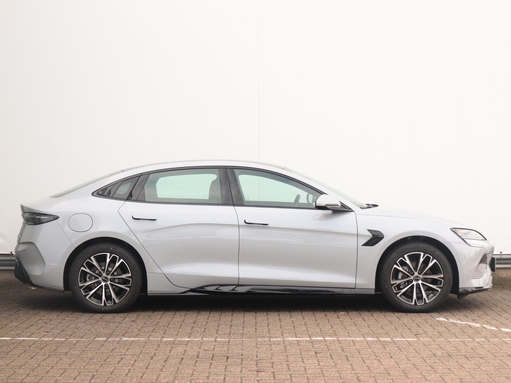 BYD SEAL Business RWD MY2026 61.4 kWh - Afbeelding 2