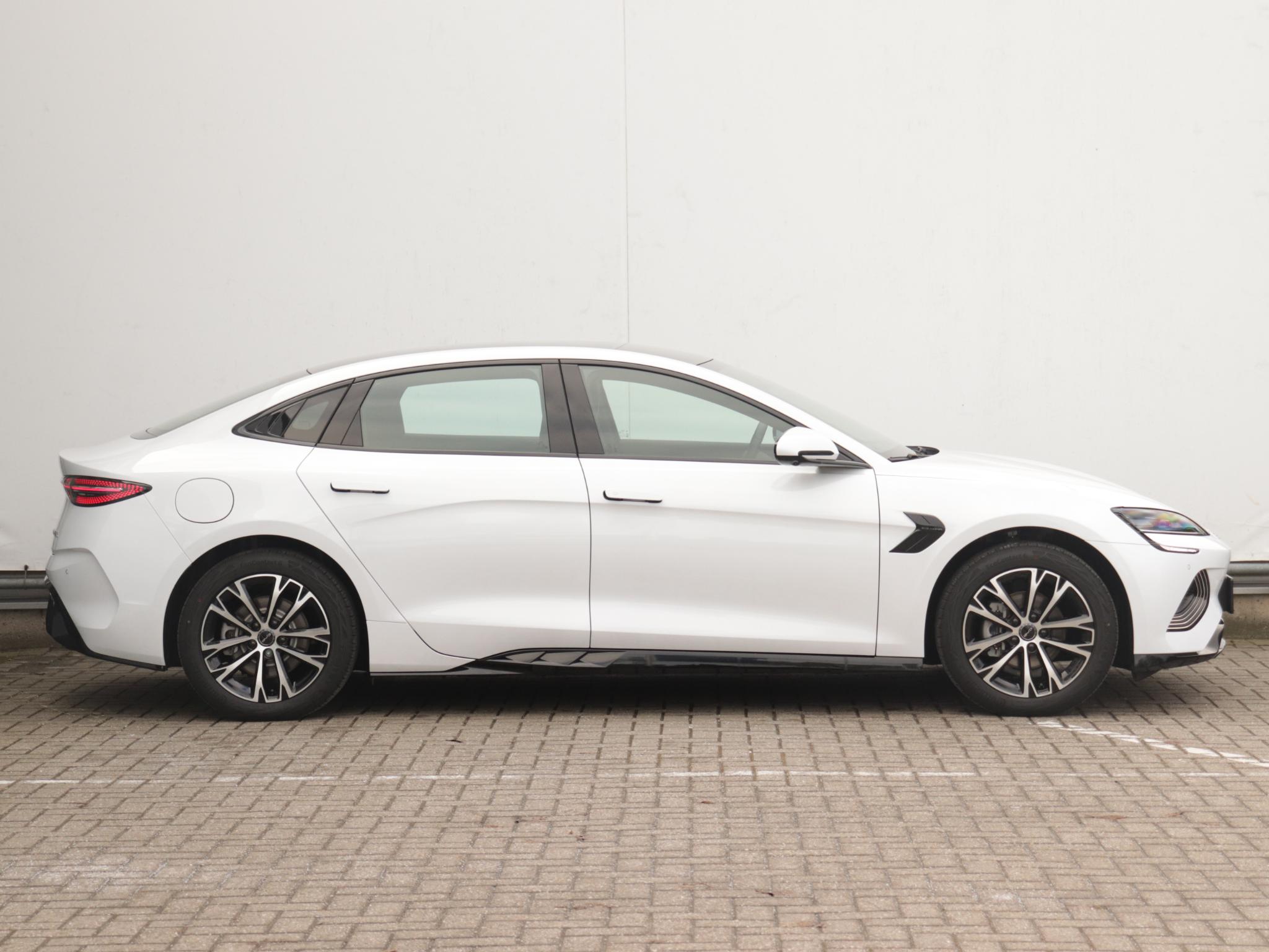 BYD SEAL Business RWD MY2026 61.4 kWh - Afbeelding 2