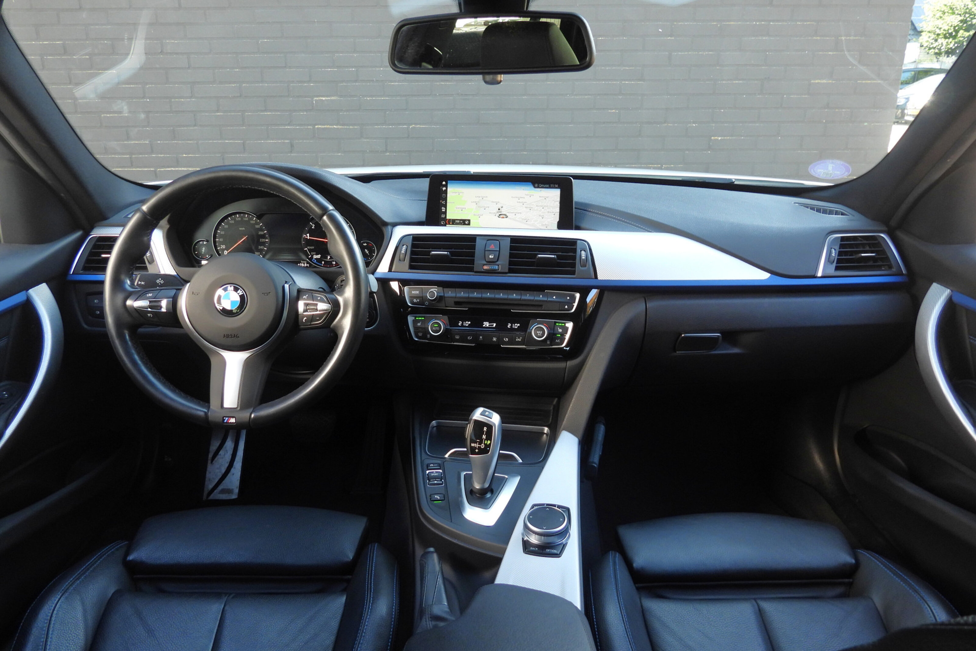 BMW 3 Serie Touring 318i Executive M Sport Automaat