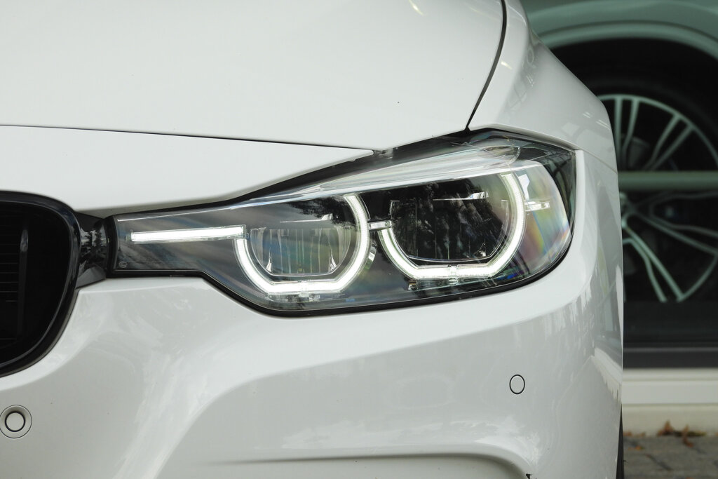 BMW 3 Serie 8
