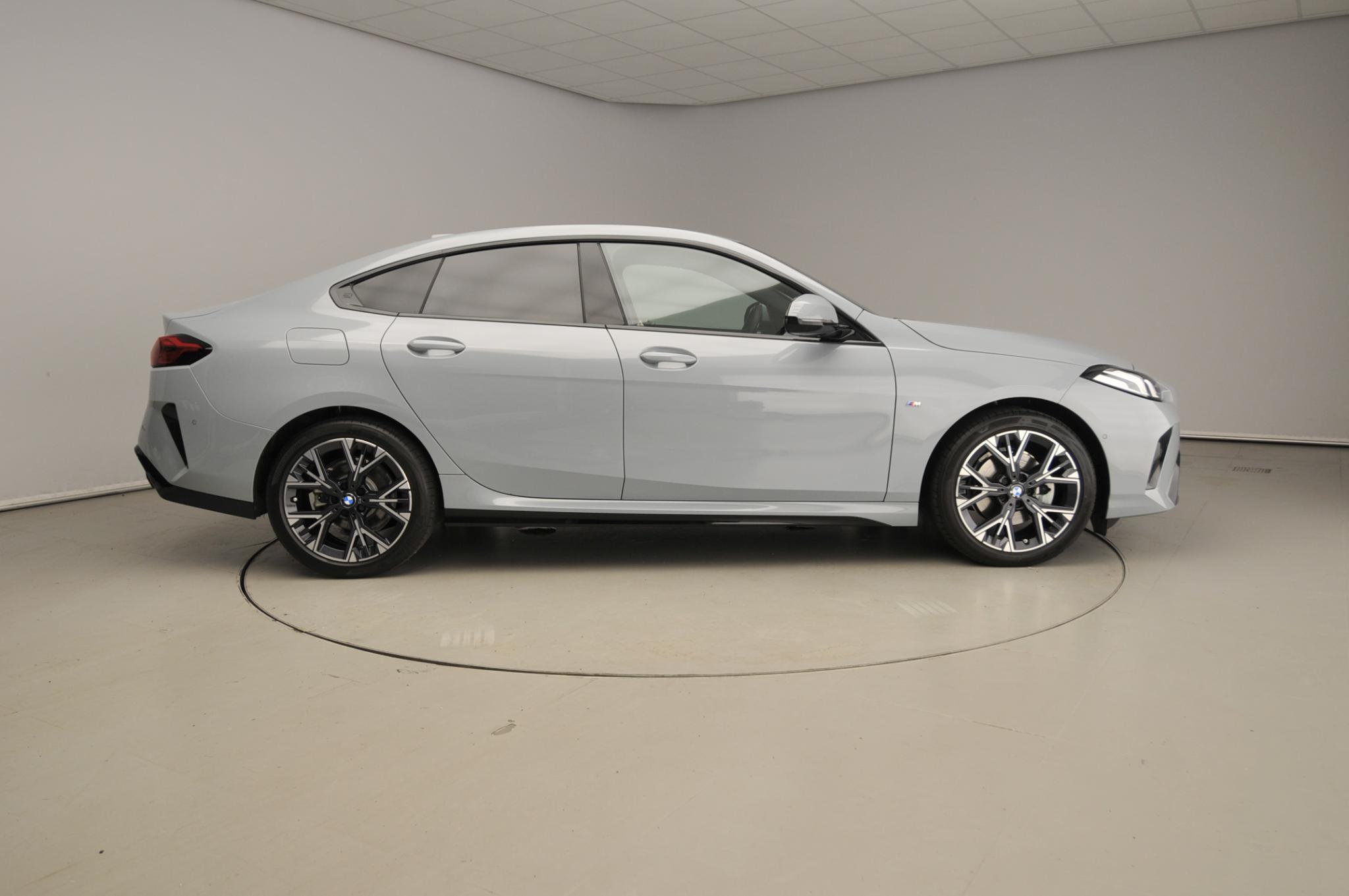 BMW 2 Serie Gran Coupé 220 - Afbeelding 4