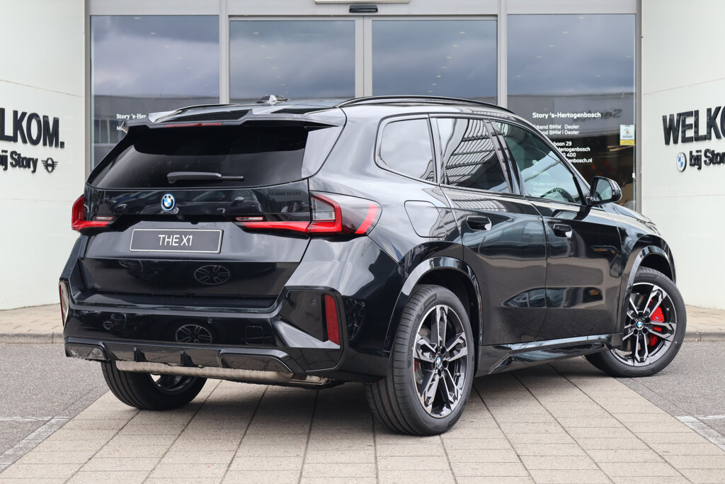 BMW X1 7