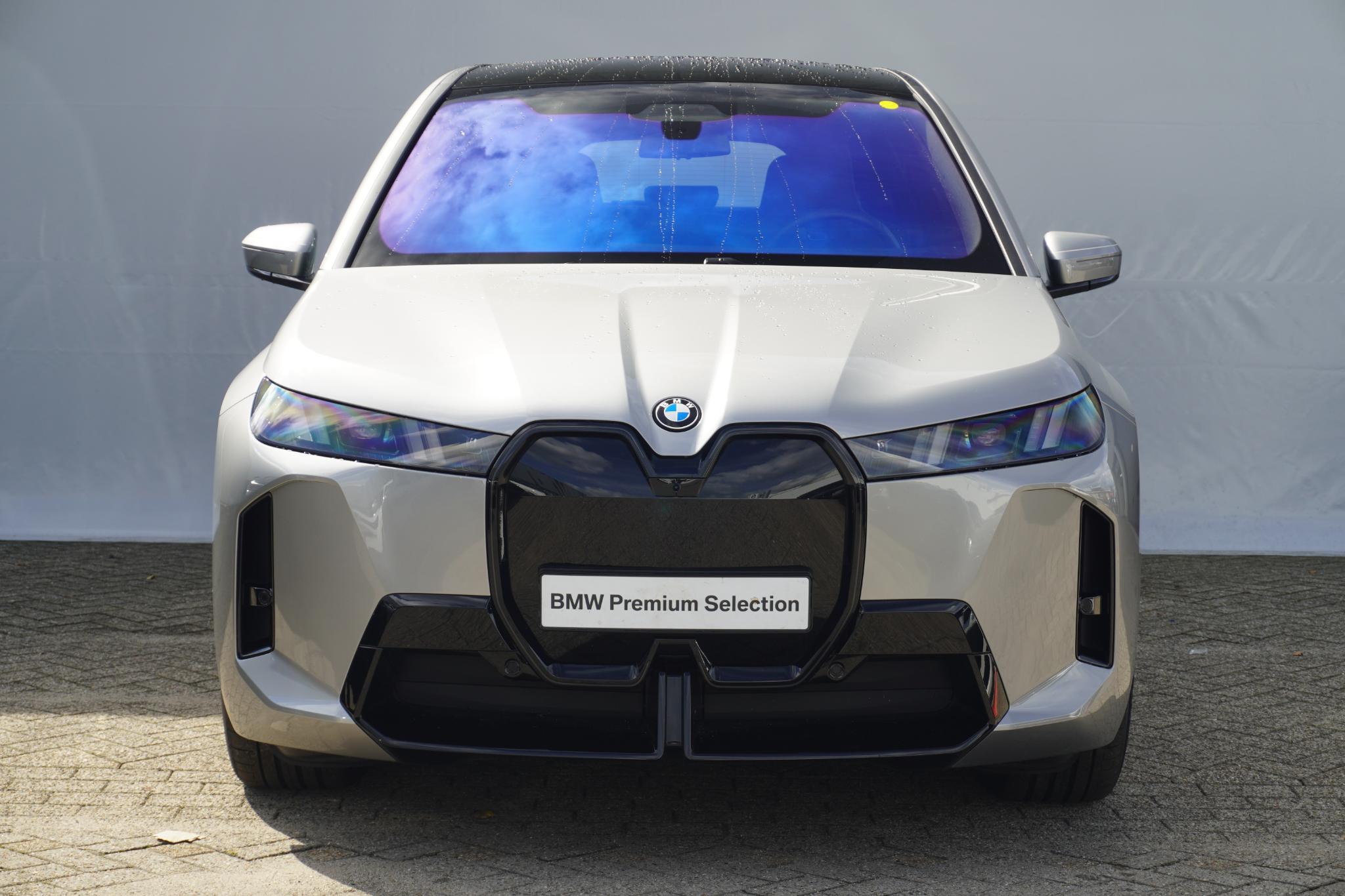 BMW iX xDrive60 - Afbeelding 3
