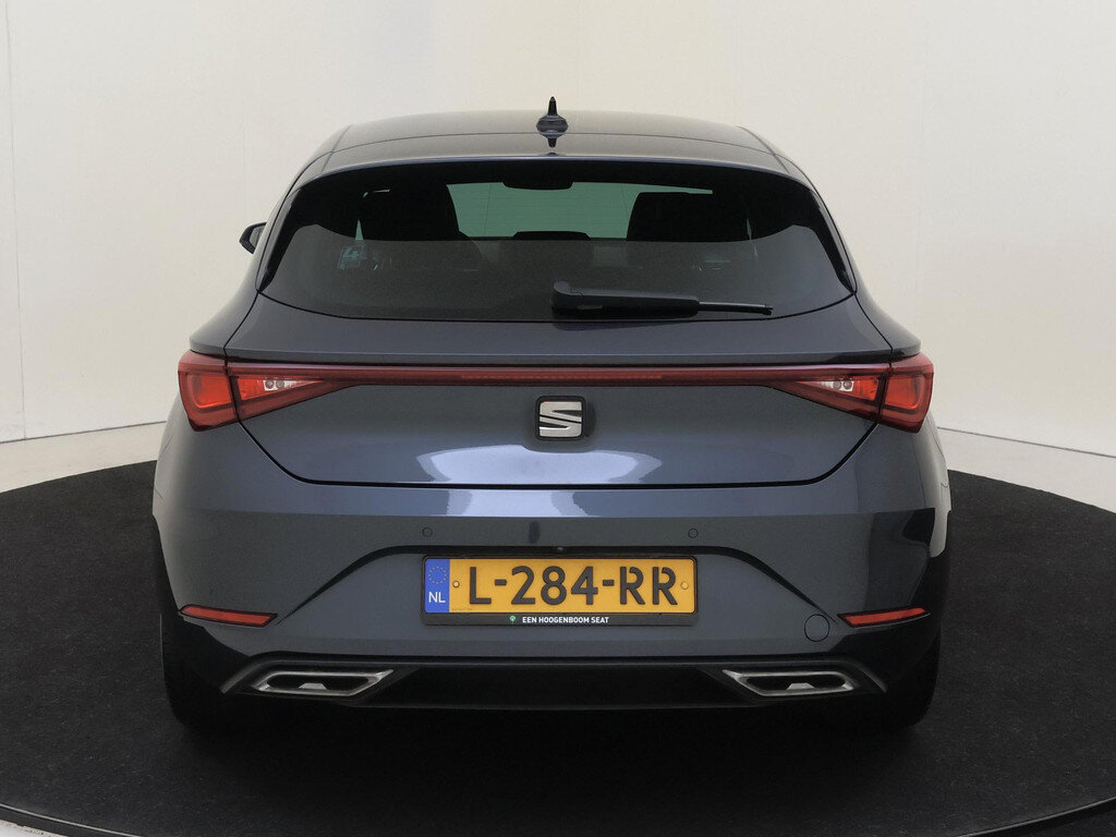 SEAT León