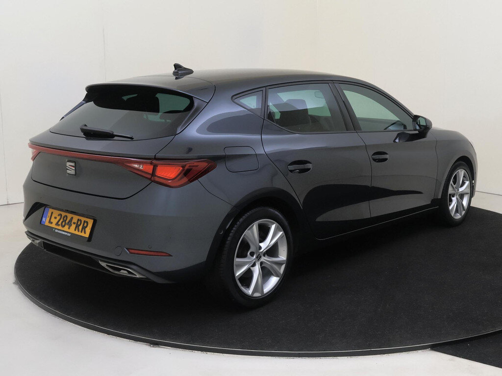 SEAT León