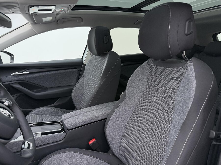 Škoda Superb Combi 1.5 TSI First Edition
