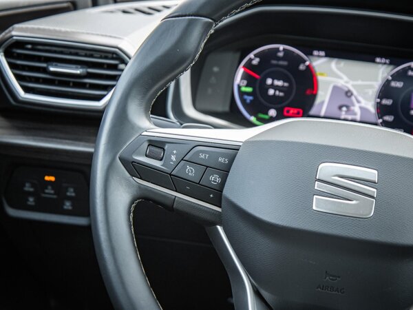 cruise control adaptief en stuurhulp cruise control adaptief en stuurhulp