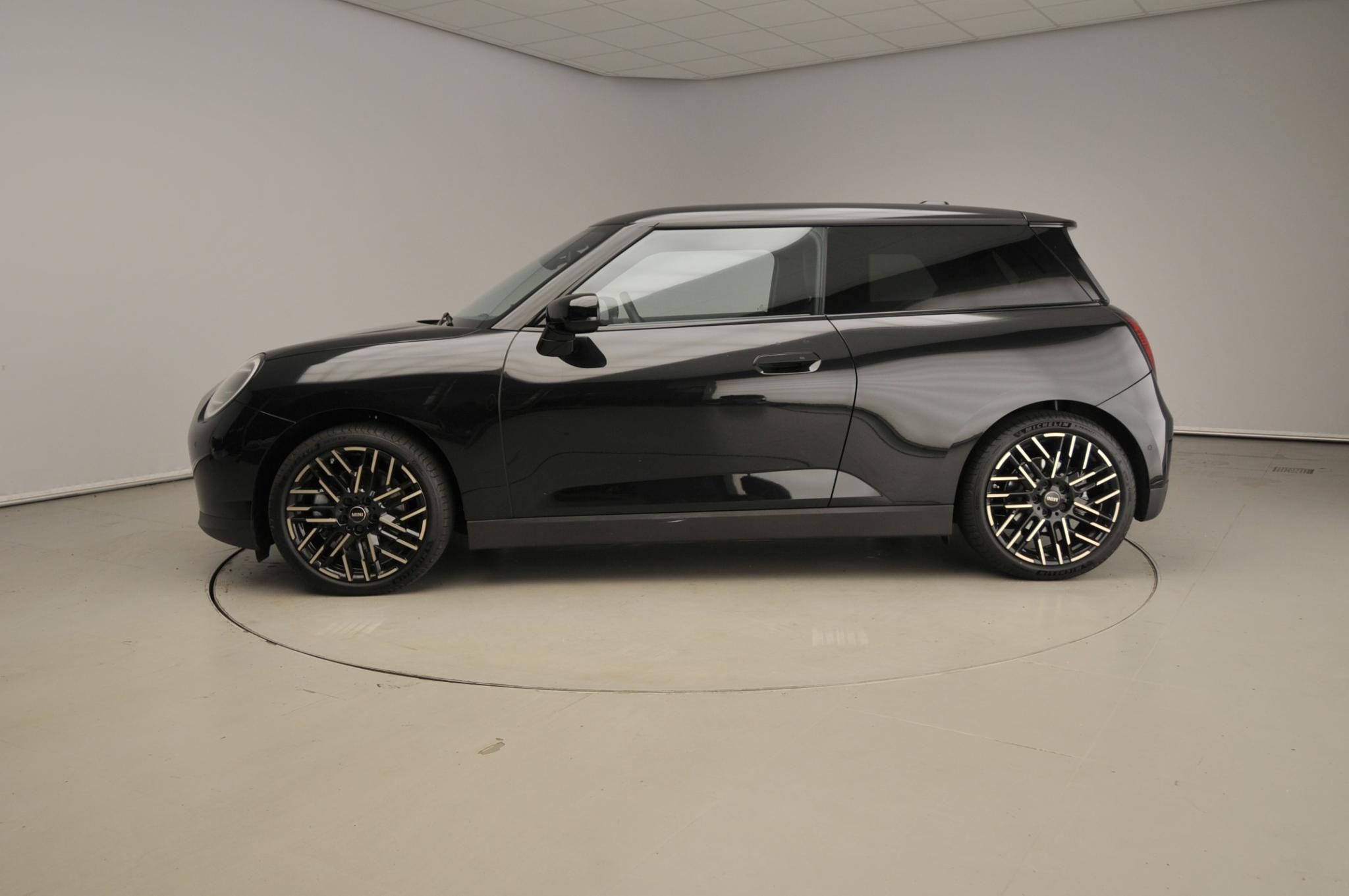 MINI 3-deurs Cooper SE - Afbeelding 2