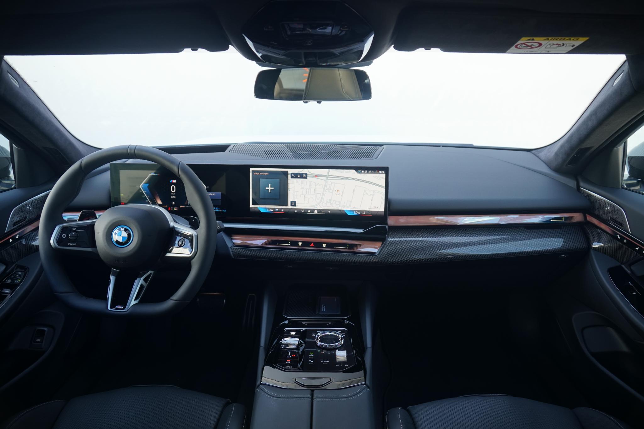 BMW 5 Serie Touring 530e - Afbeelding 3