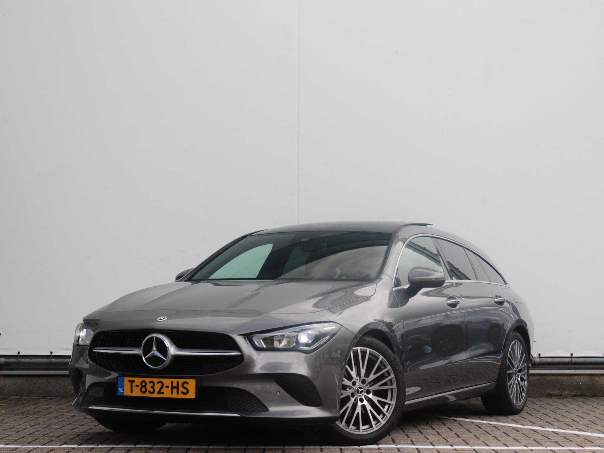 Mercedes-Benz CLA Shooting Brake 180 Luxury Line