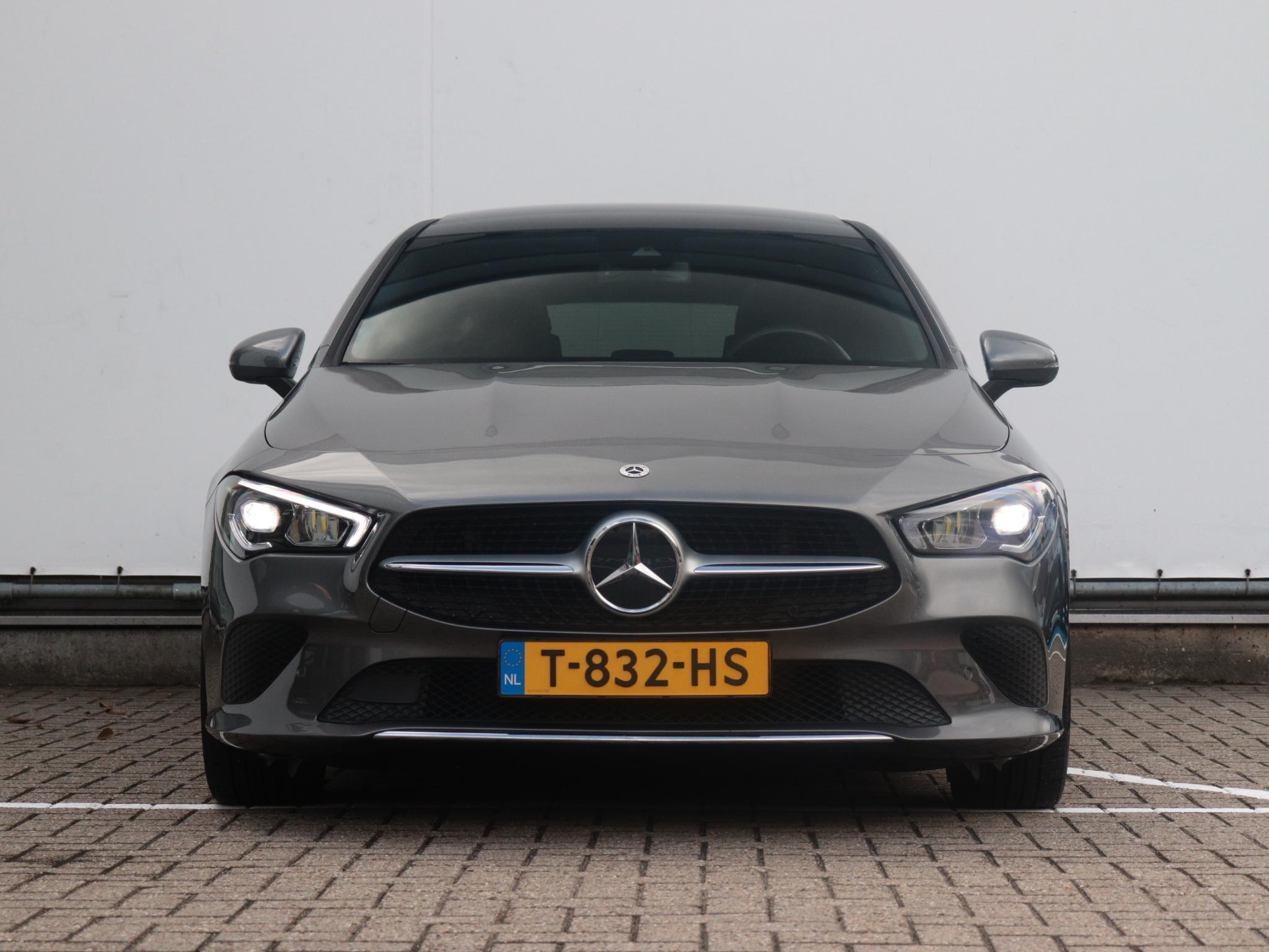 Mercedes-Benz CLA Shooting Brake 180 Luxury Line - Afbeelding 2
