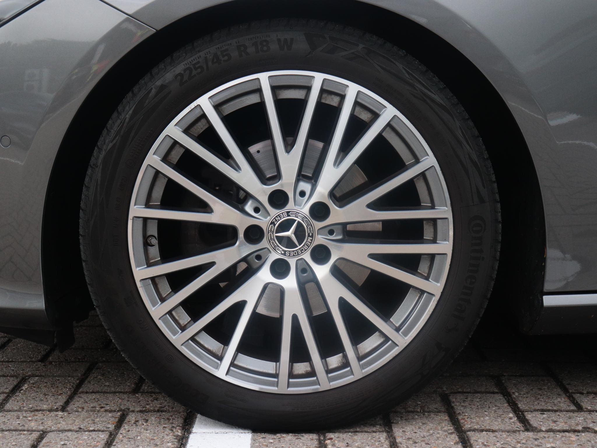 Mercedes-Benz CLA Shooting Brake 180 Luxury Line - Afbeelding 4