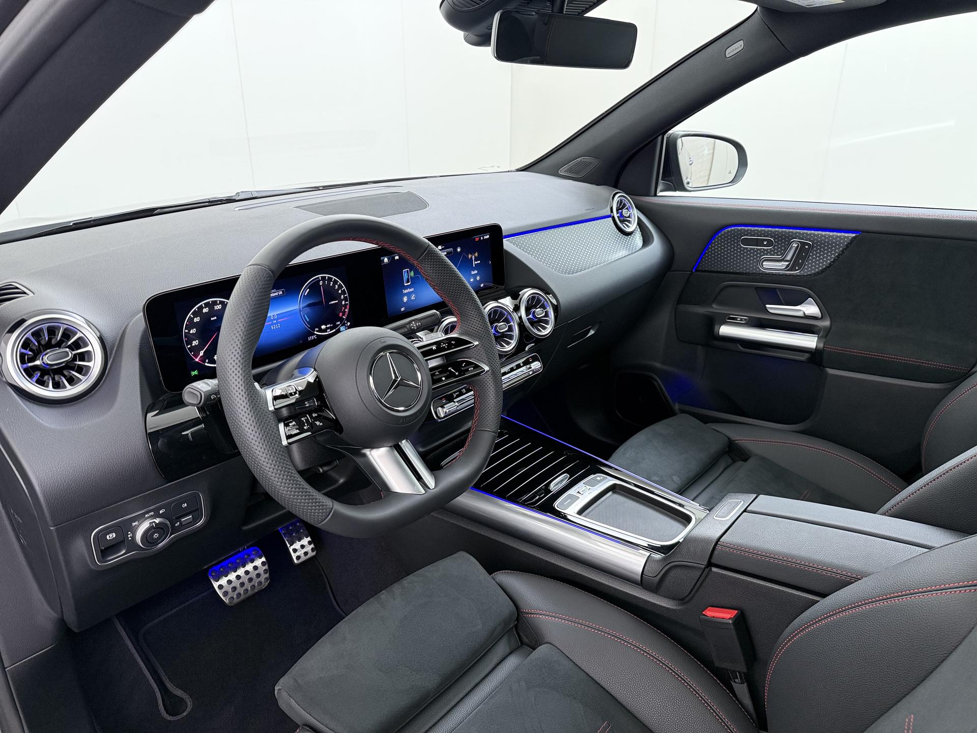 Mercedes-Benz GLA-klasse 250 e Business Solution AMG - Afbeelding 2