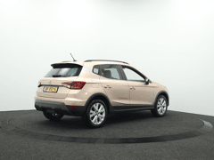 SEAT Arona 1.0 TSI Style Launch | Trekhaak | Navigatie | Camera | Stoelverwarming - Afbeelding 2
