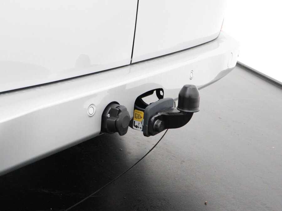 Volkswagen Bedrijfswagens e-Transporter Bulli L2 210 kW / 286 pk