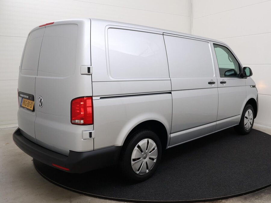 Volkswagen Bedrijfswagens Transporter 2.0 TDI 110 PK L1H1 26