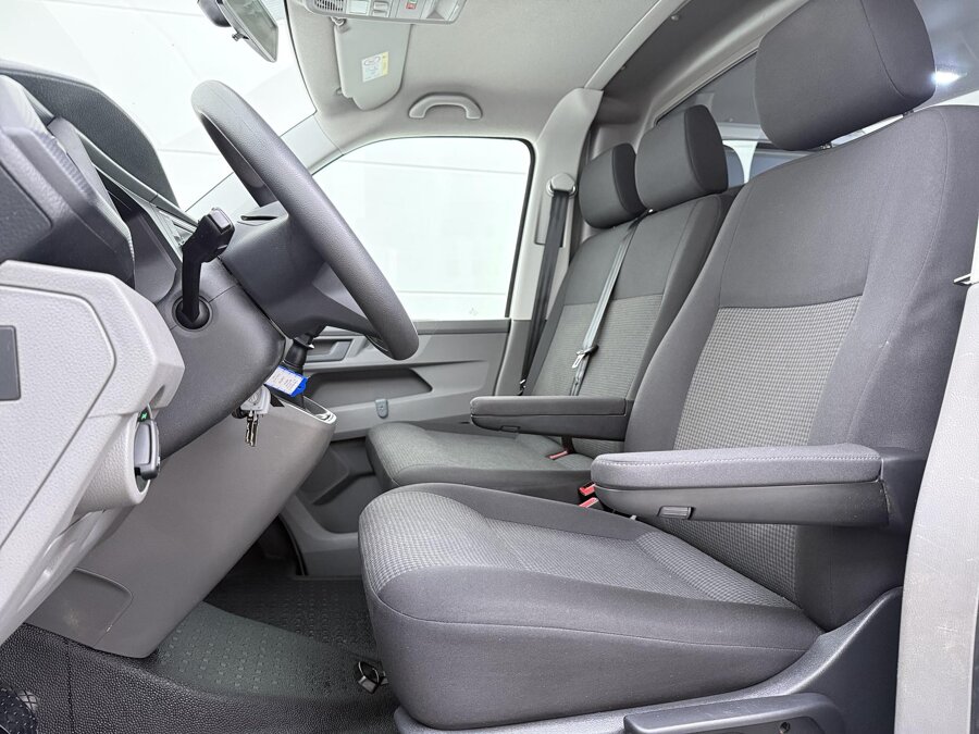 Volkswagen Bedrijfswagens Transporter 2.0 TDI L1H1 26