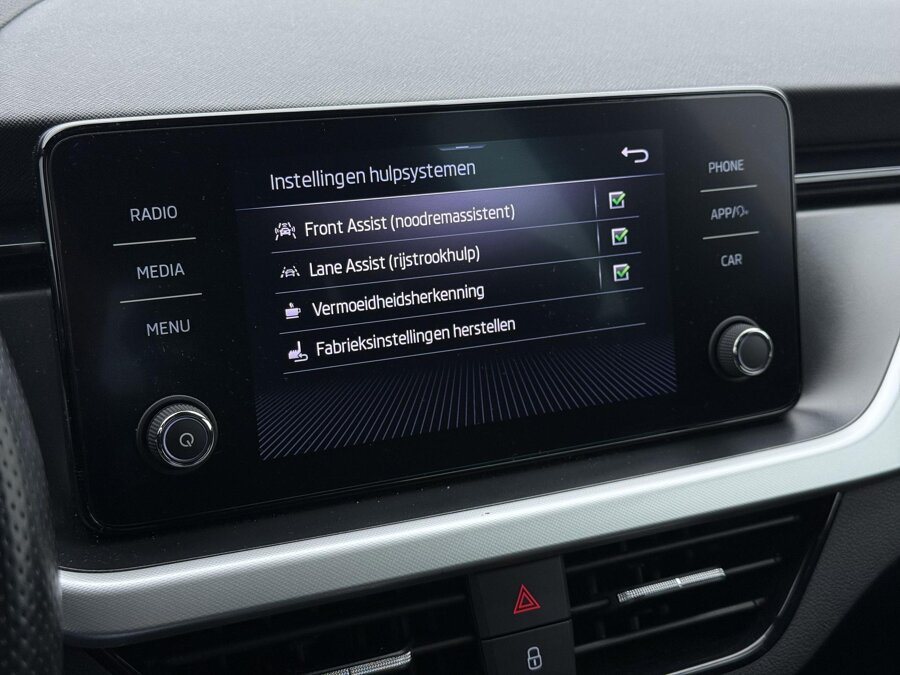 Škoda Kamiq 1.0 TSI Sport Business