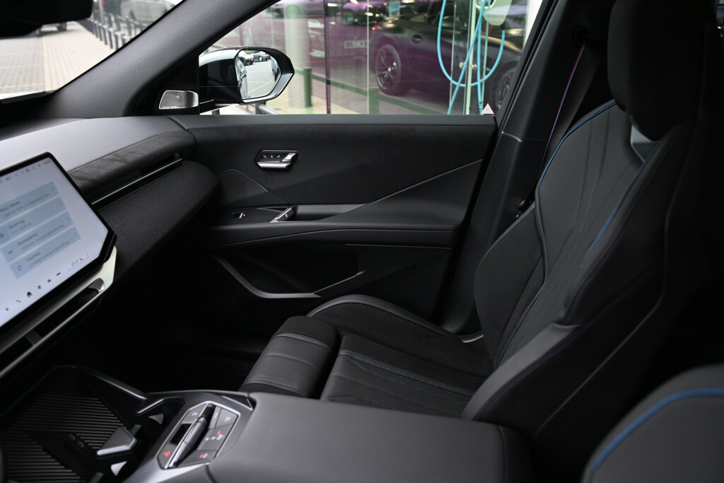 BMW iX3 20