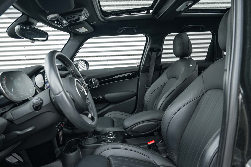 MINI Cooper S 4