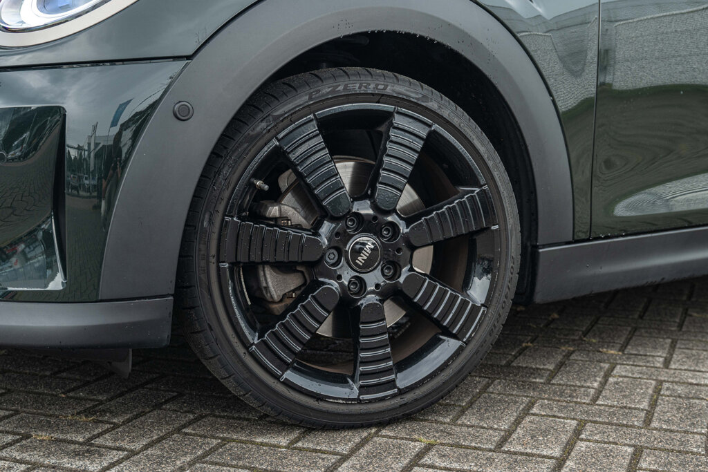 MINI Cooper S 9