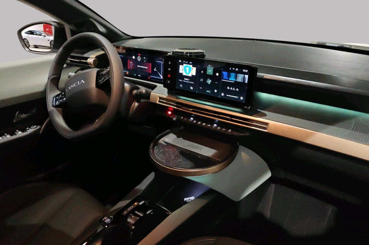 Lancia Ypsilon Hybrid - Afbeelding 2