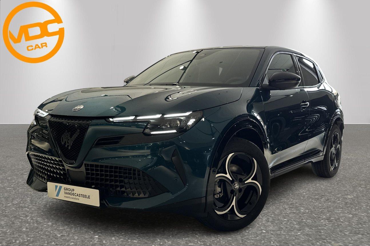 Alfa Romeo Junior Elettrica MY25 BEV 156 54kWh