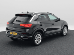 Volkswagen T-Roc 1.5 TSi 150 Pk Automaat Style Business - Afbeelding 2