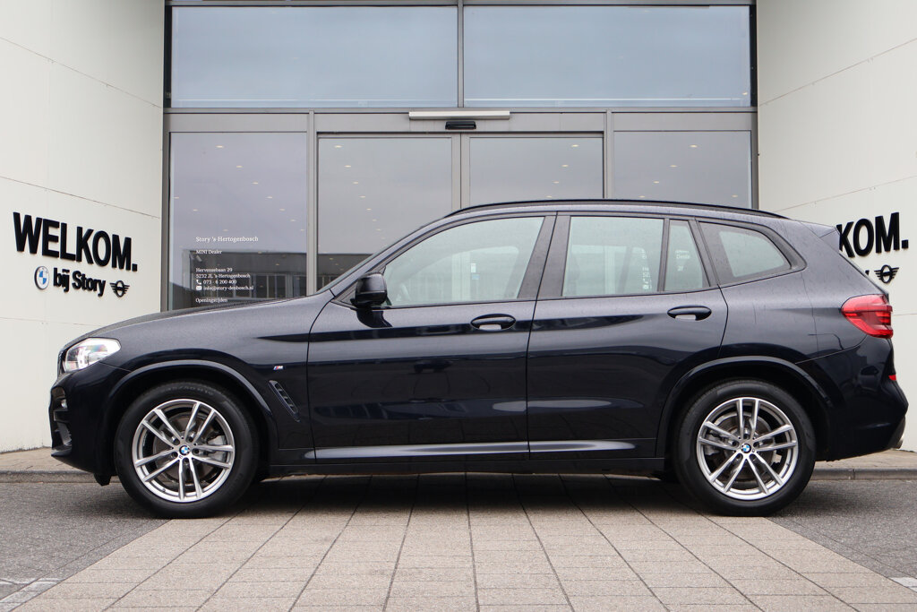 BMW X3 7