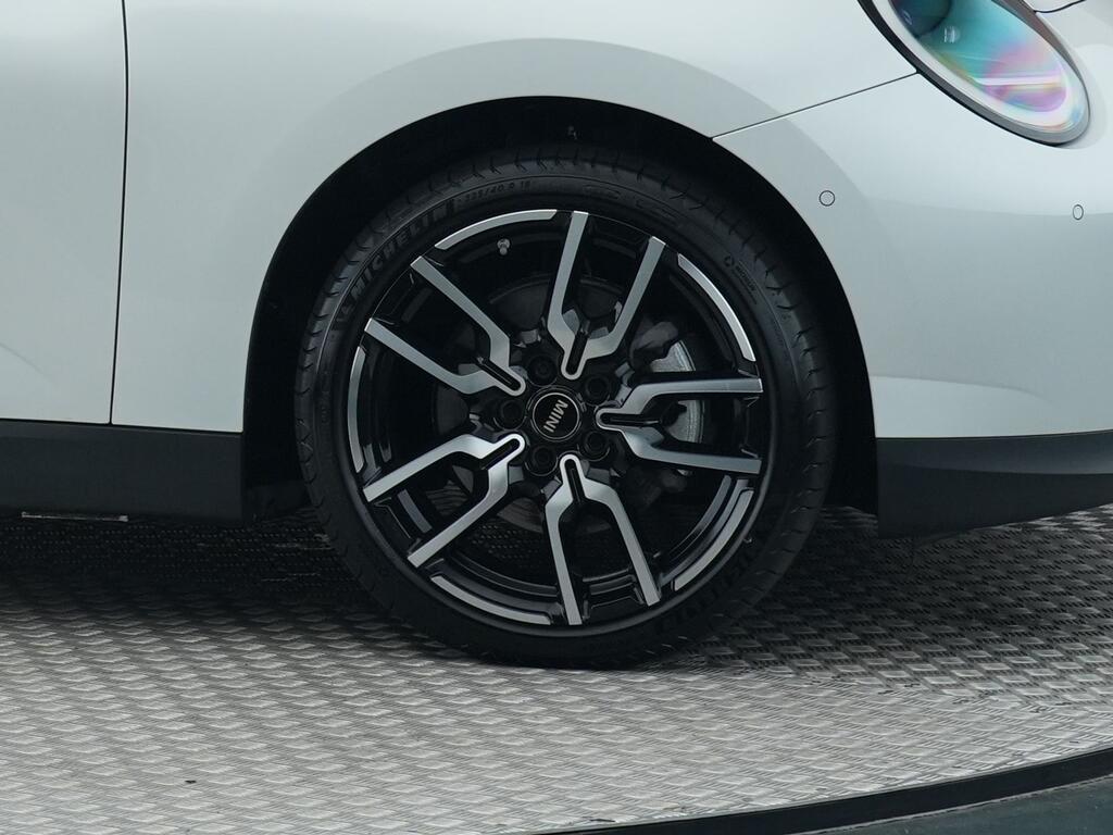 MINI 3-Deurs Cooper SE - Afbeelding 4