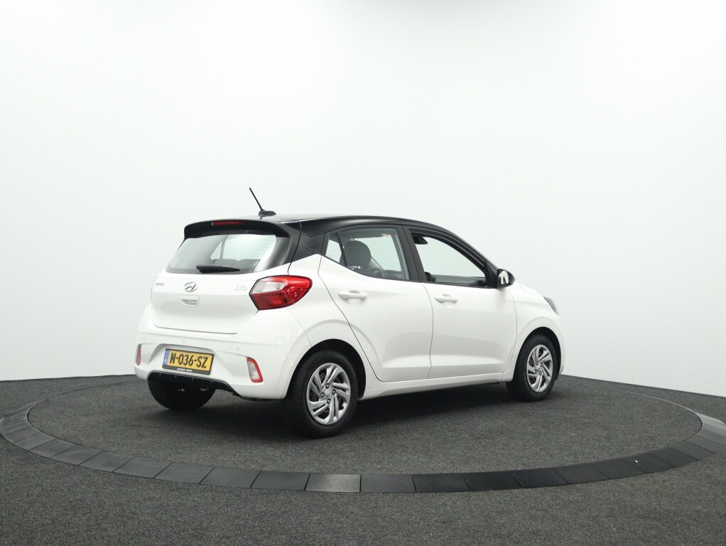 Hyundai i10 1.0 Comfort 5-zits | Carplay navigatie | Stoelverwarming | Cruise control - Afbeelding 2