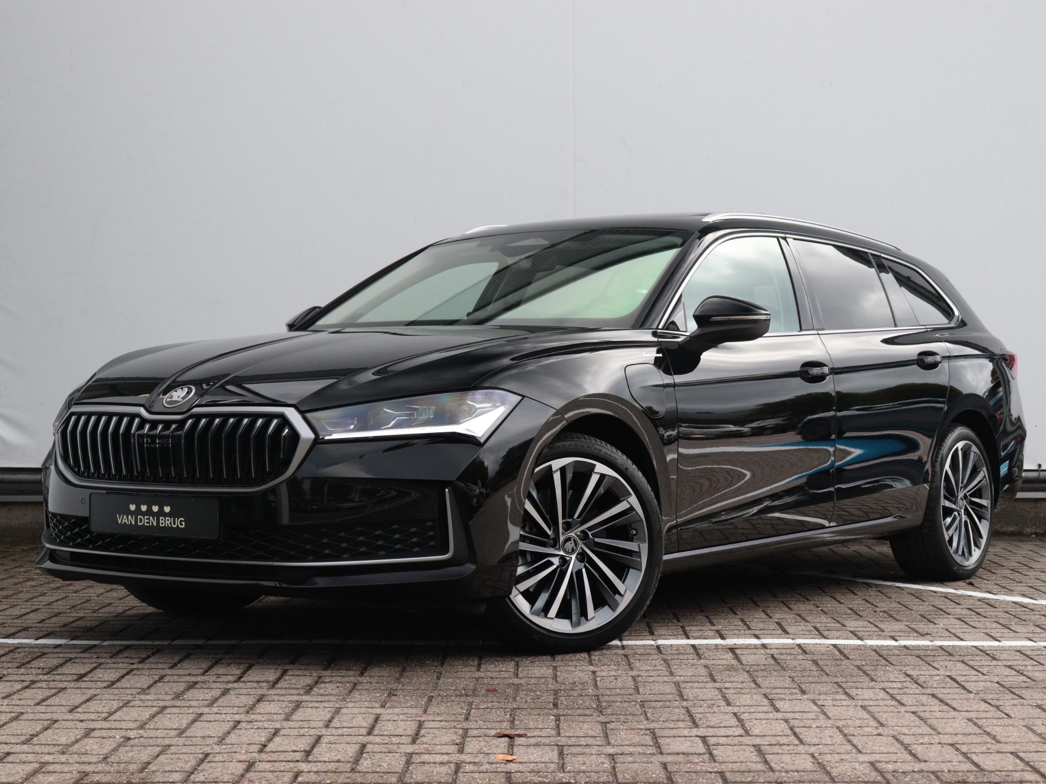 Škoda Superb Laurin & Klement 1.5 TSI MHEV