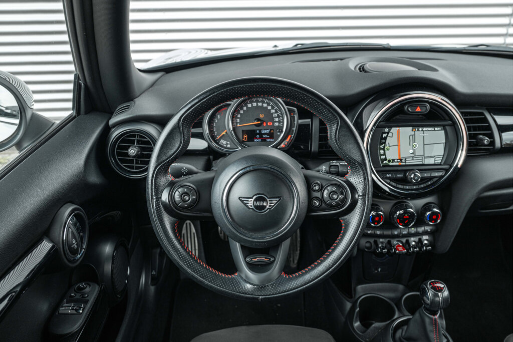 MINI Cooper 28