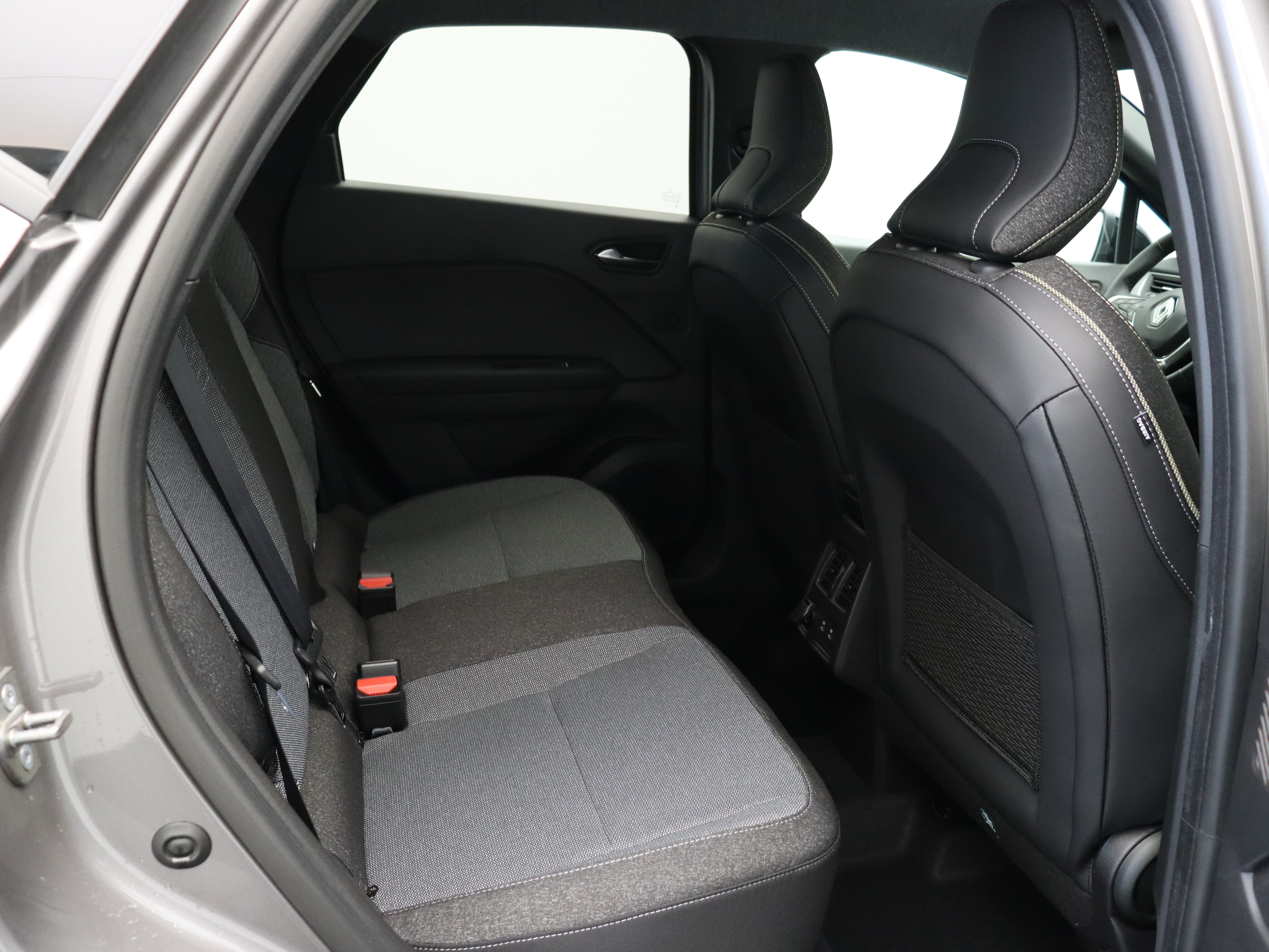 Renault Captur Techno Full hybrid - Afbeelding 8