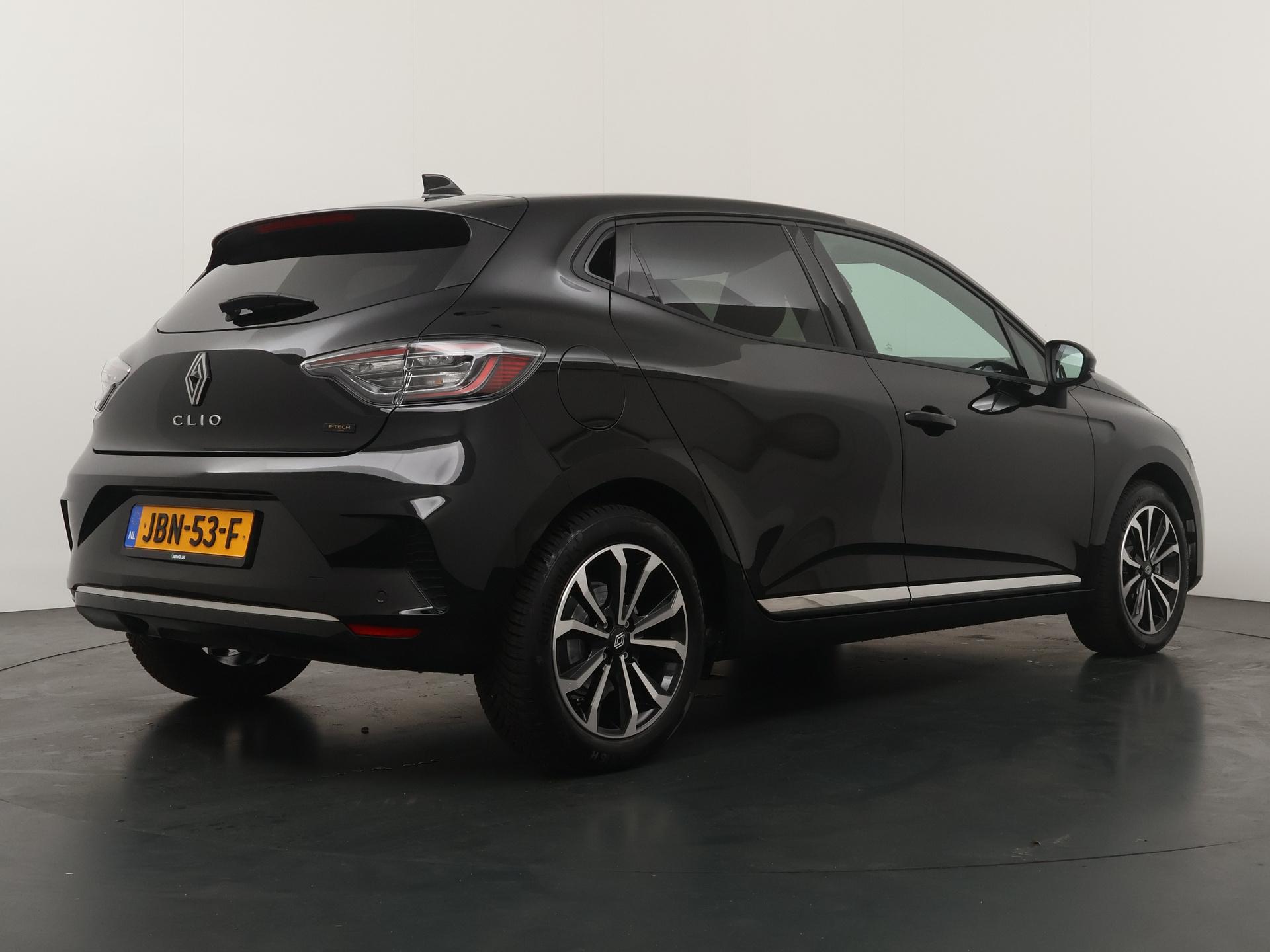 Renault Clio techno full hybrid E-Tech 145