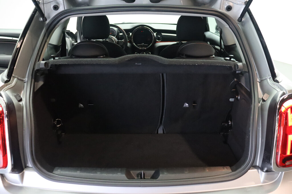 MINI Cooper 11