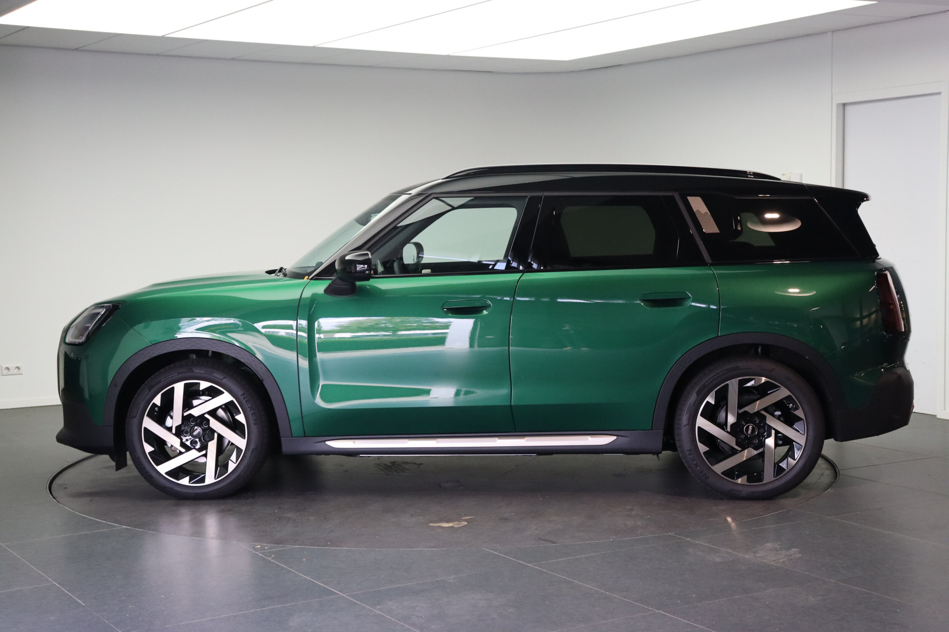 MINI Countryman E / Favoured / Pakket M