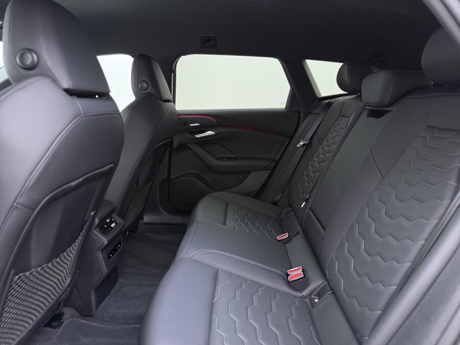 Audi S6 Avant e-tron 100 kWh / 503PK