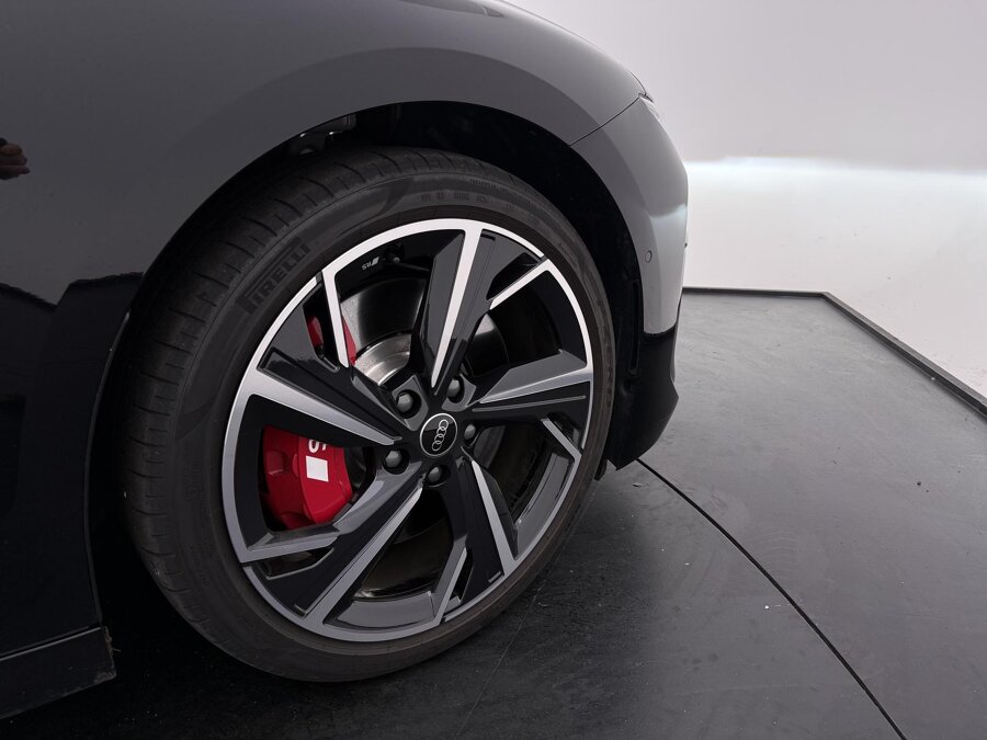 Audi S6 Avant e-tron 100 kWh / 503PK