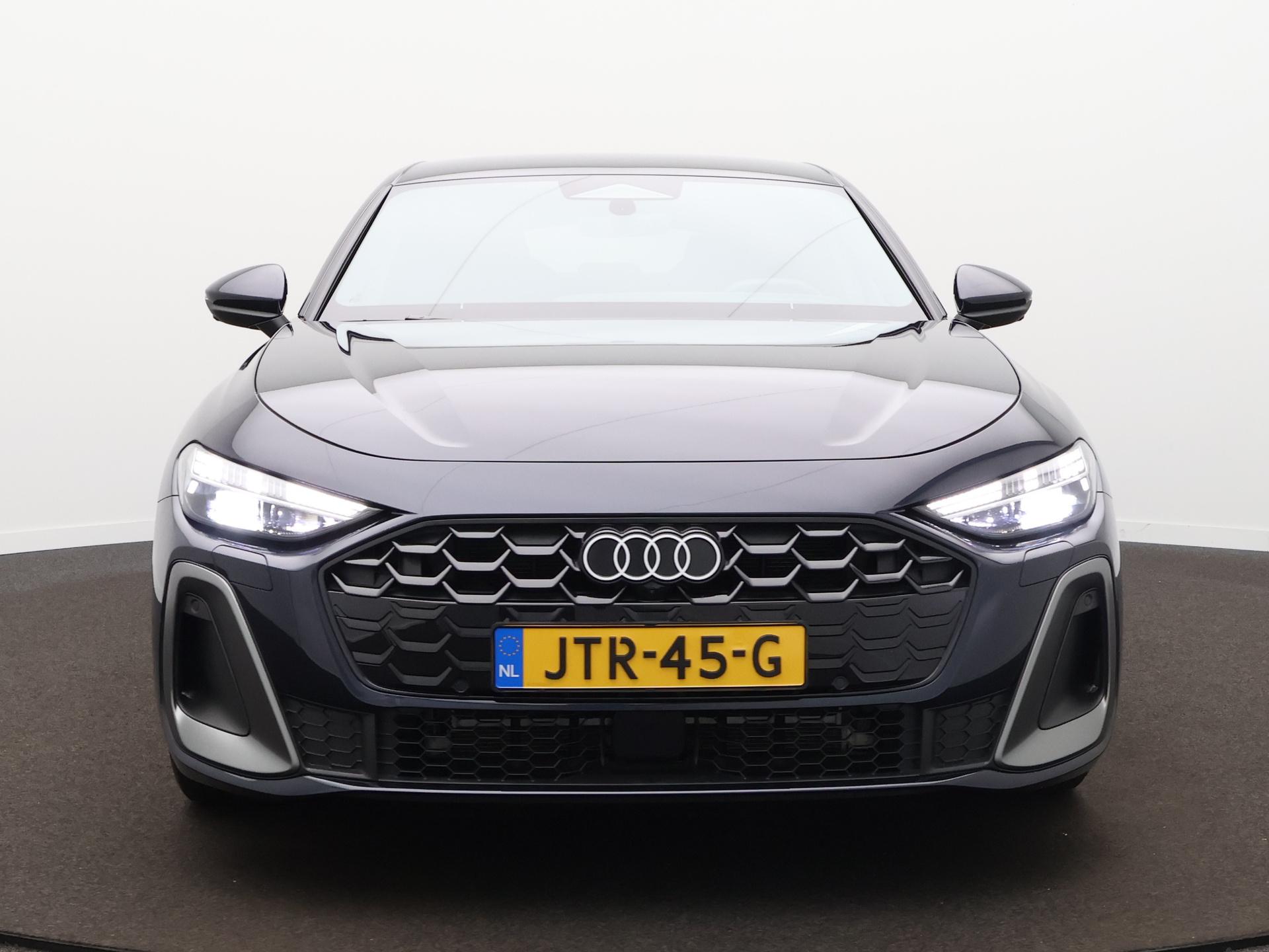 Audi A5 Limousine 2.0 e-hybrid 299 pk Quattro S Edition - Afbeelding 2