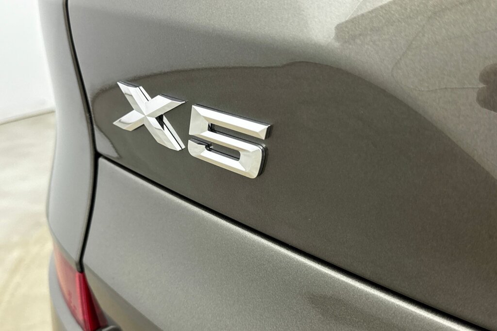 BMW X5 12