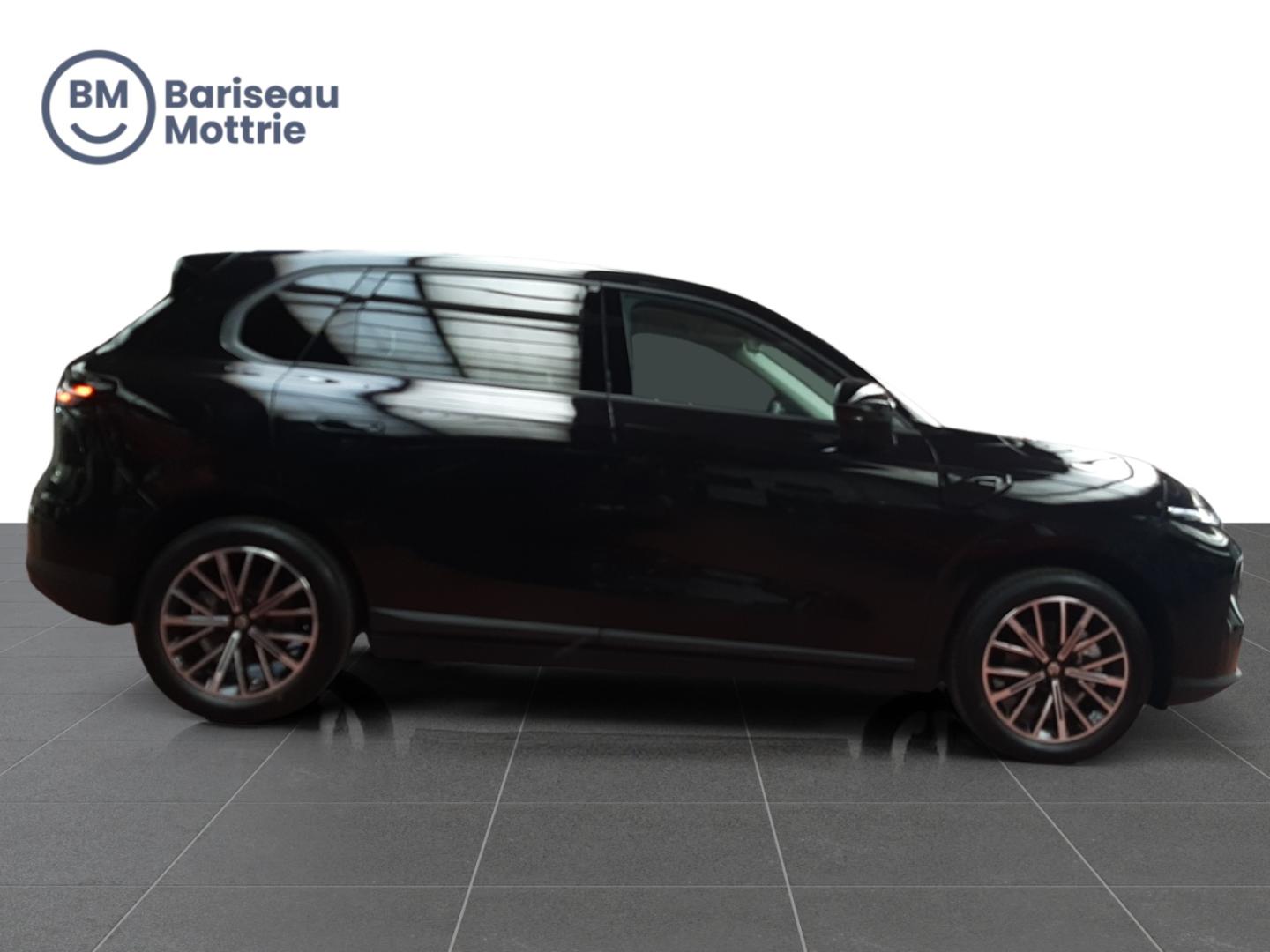 Leapmotor B10 HYBRID EV DESIGN - Afbeelding 3