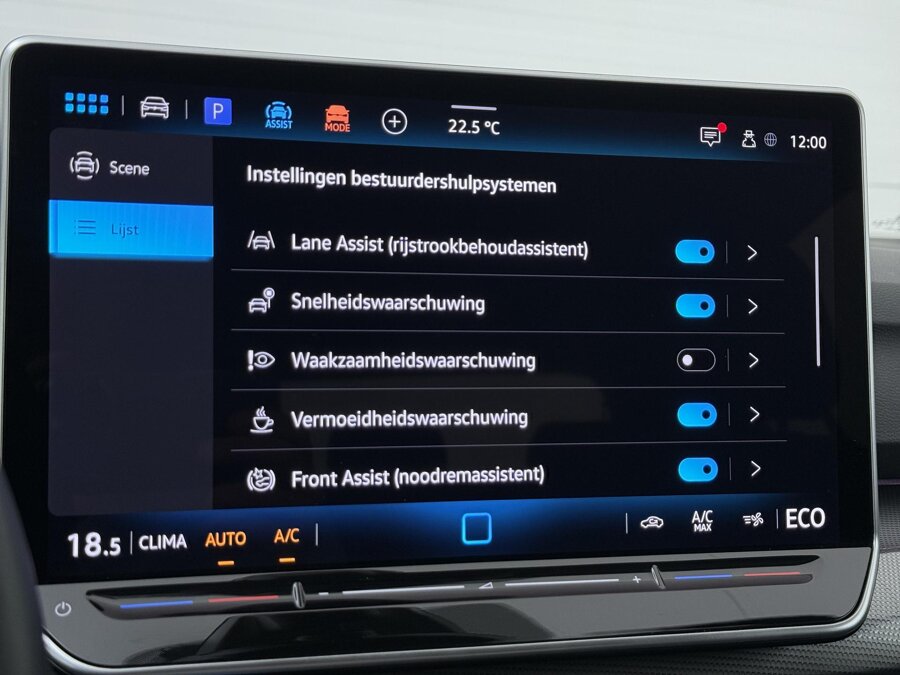 Volkswagen Golf 1.5 eHybrid Style