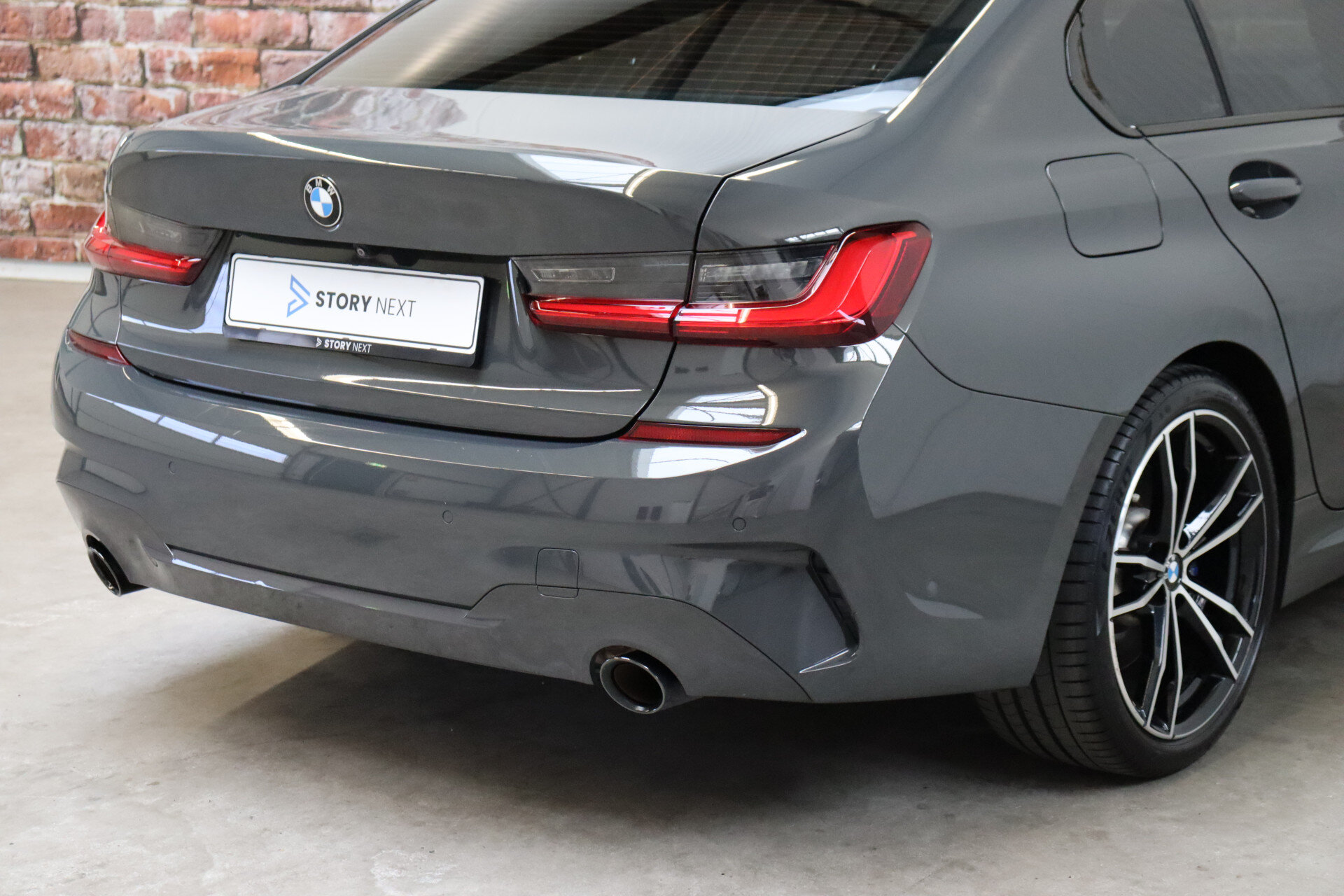 BMW 3 Serie Sedan 330i Executive M Sport Pakket Automaat - Afbeelding 5