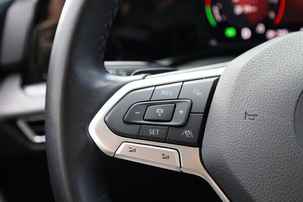 cruise control adaptief met Stop&Go en stuurhulp cruise control adaptief met Stop&Go en stuurhulp
