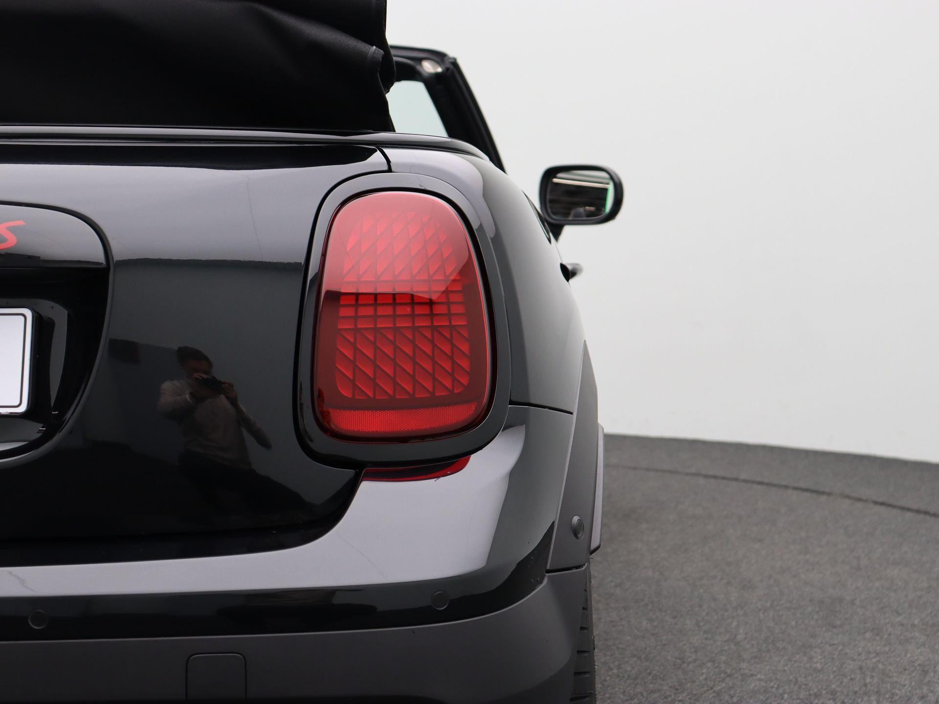 MINI Cabrio