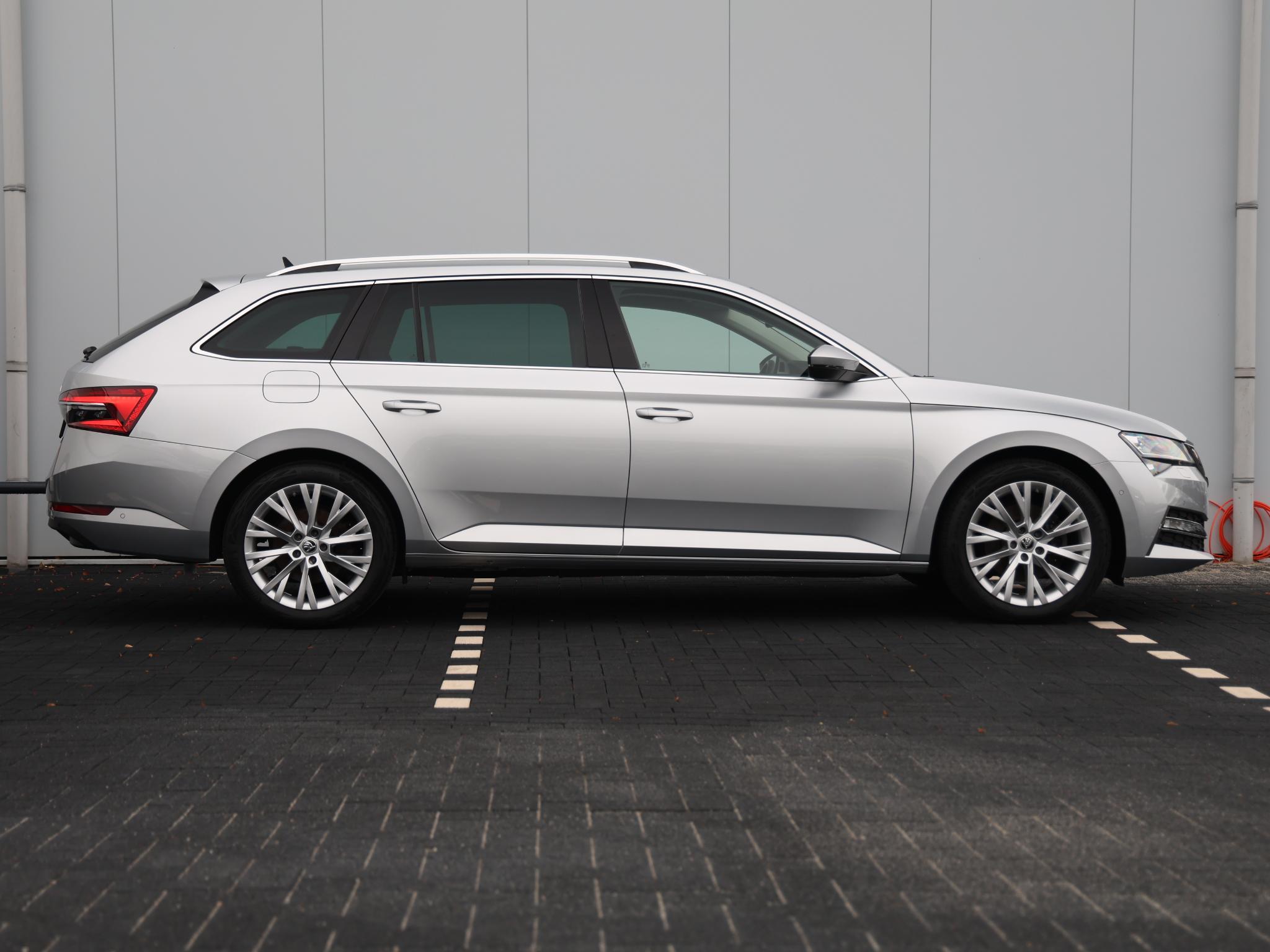 Škoda Superb Combi 1.4 TSI iV Business Edition Plus - Afbeelding 2