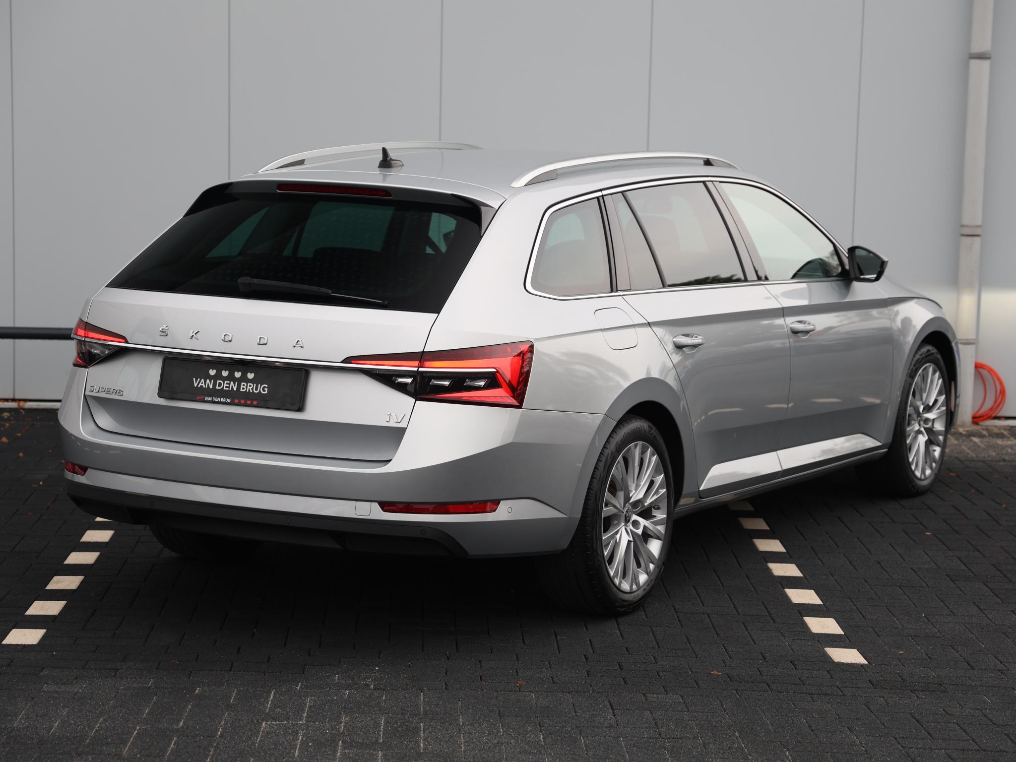 Škoda Superb Combi 1.4 TSI iV Business Edition Plus - Afbeelding 5
